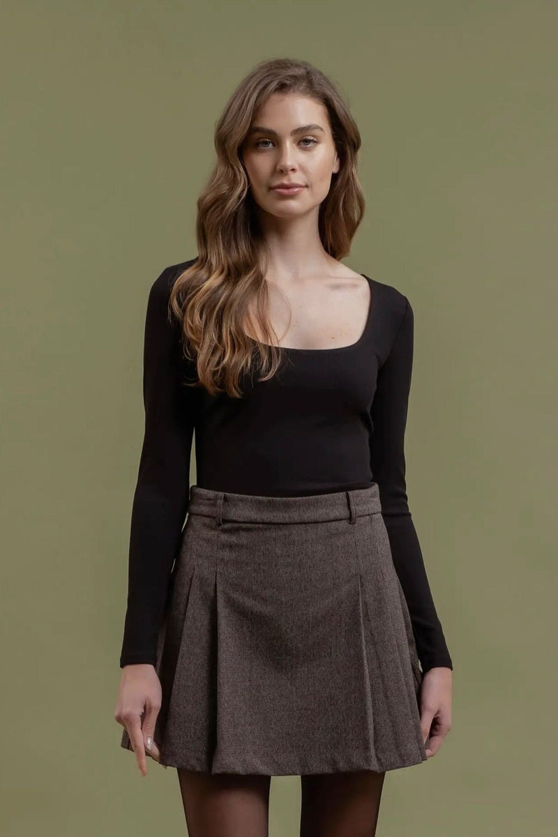 Scoop Neck Crop Top