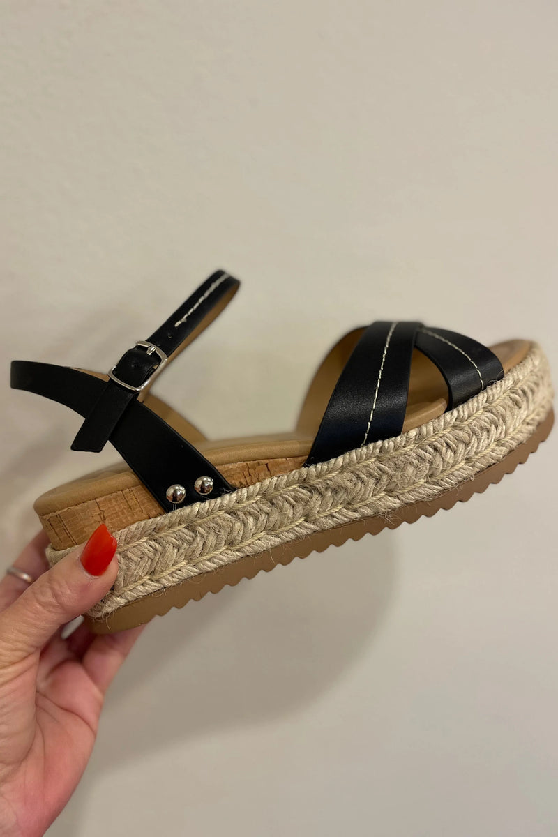 Fiona Flatform Sandal