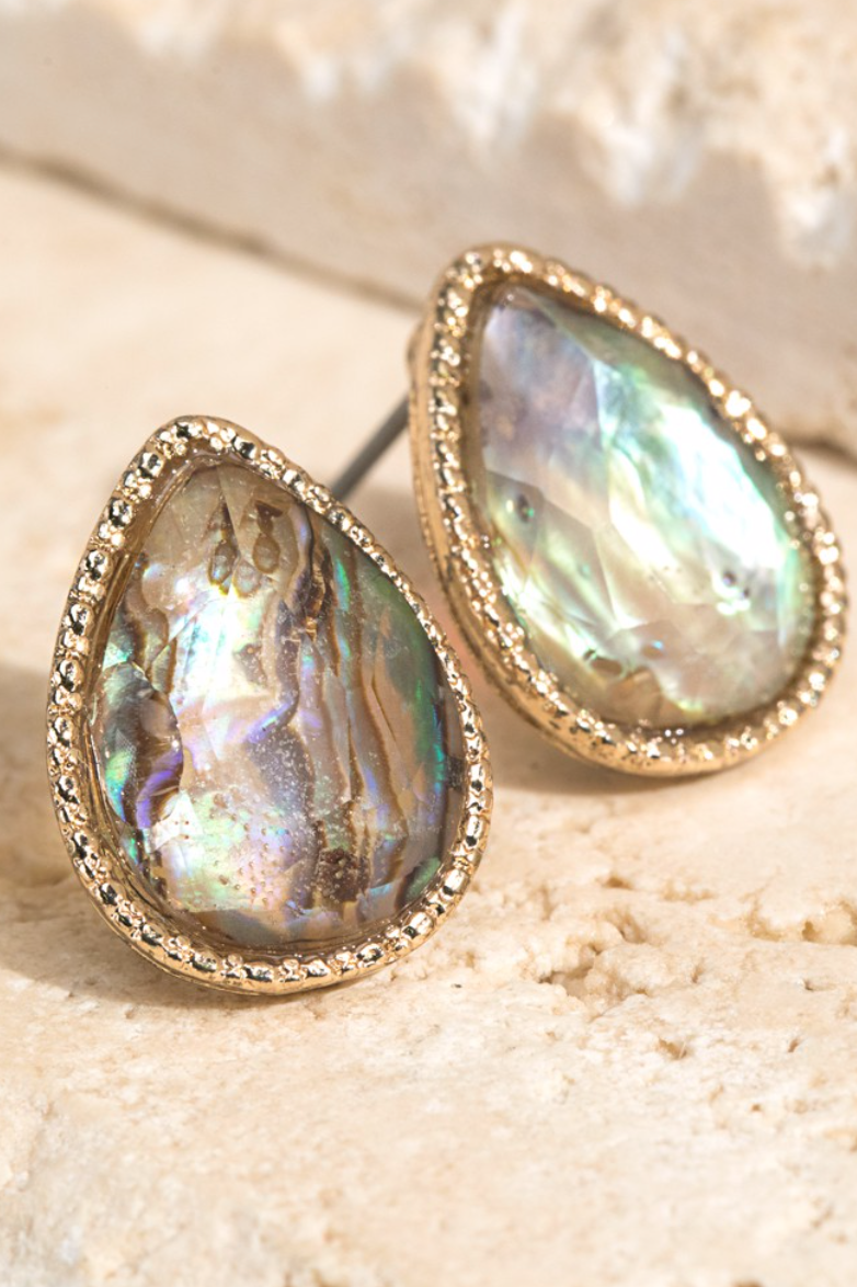 Teardrop shape stud earrings