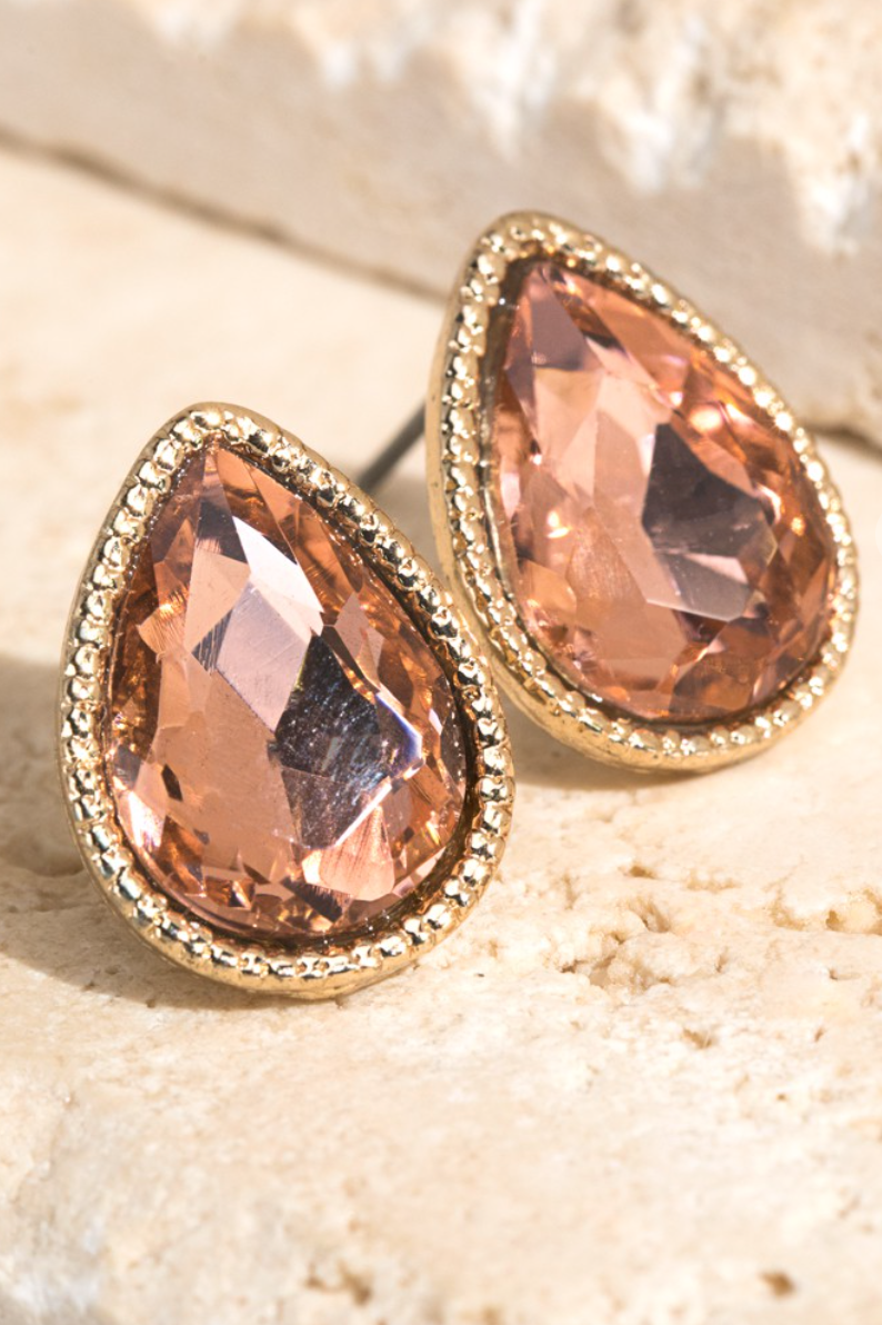 Teardrop shape stud earrings