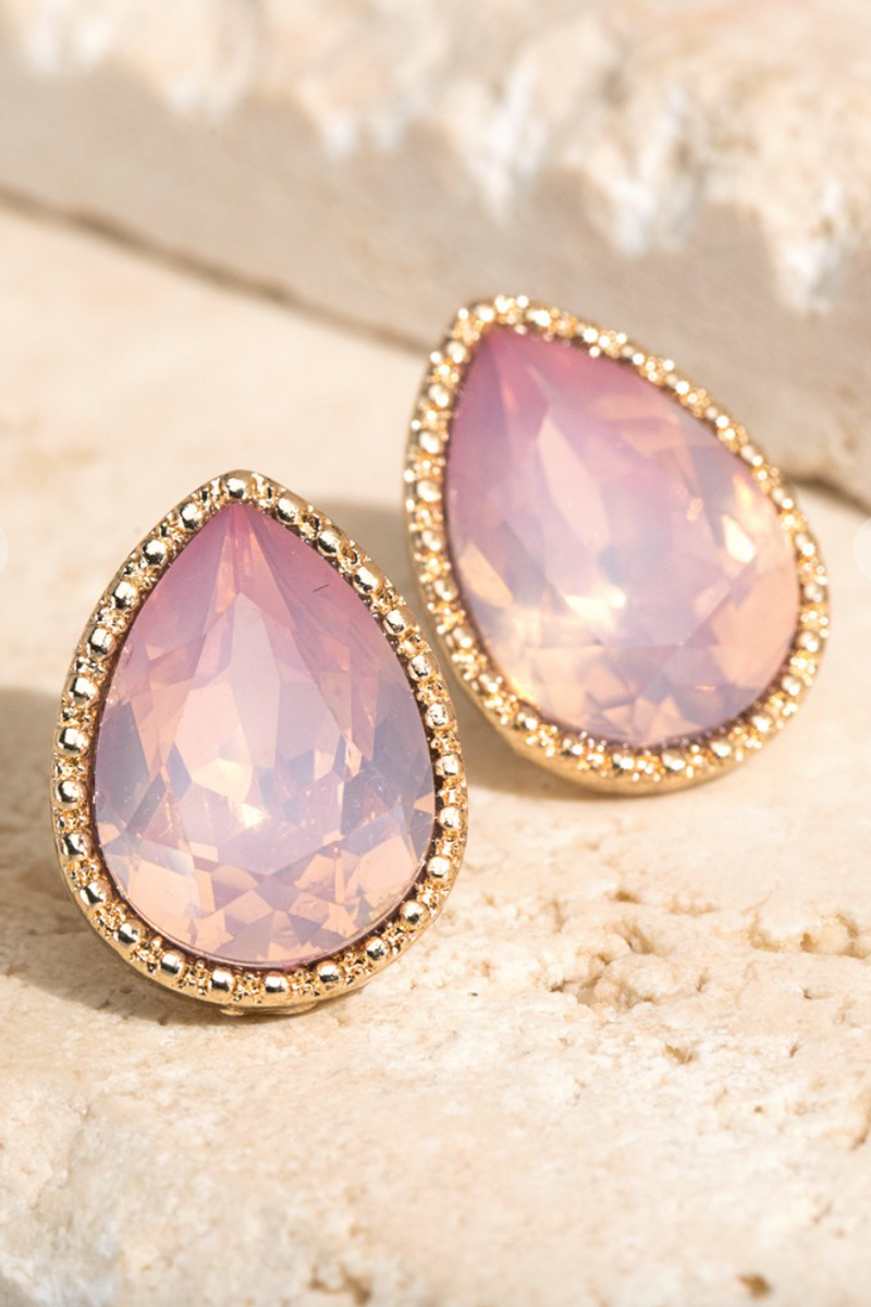 Teardrop shape stud earrings