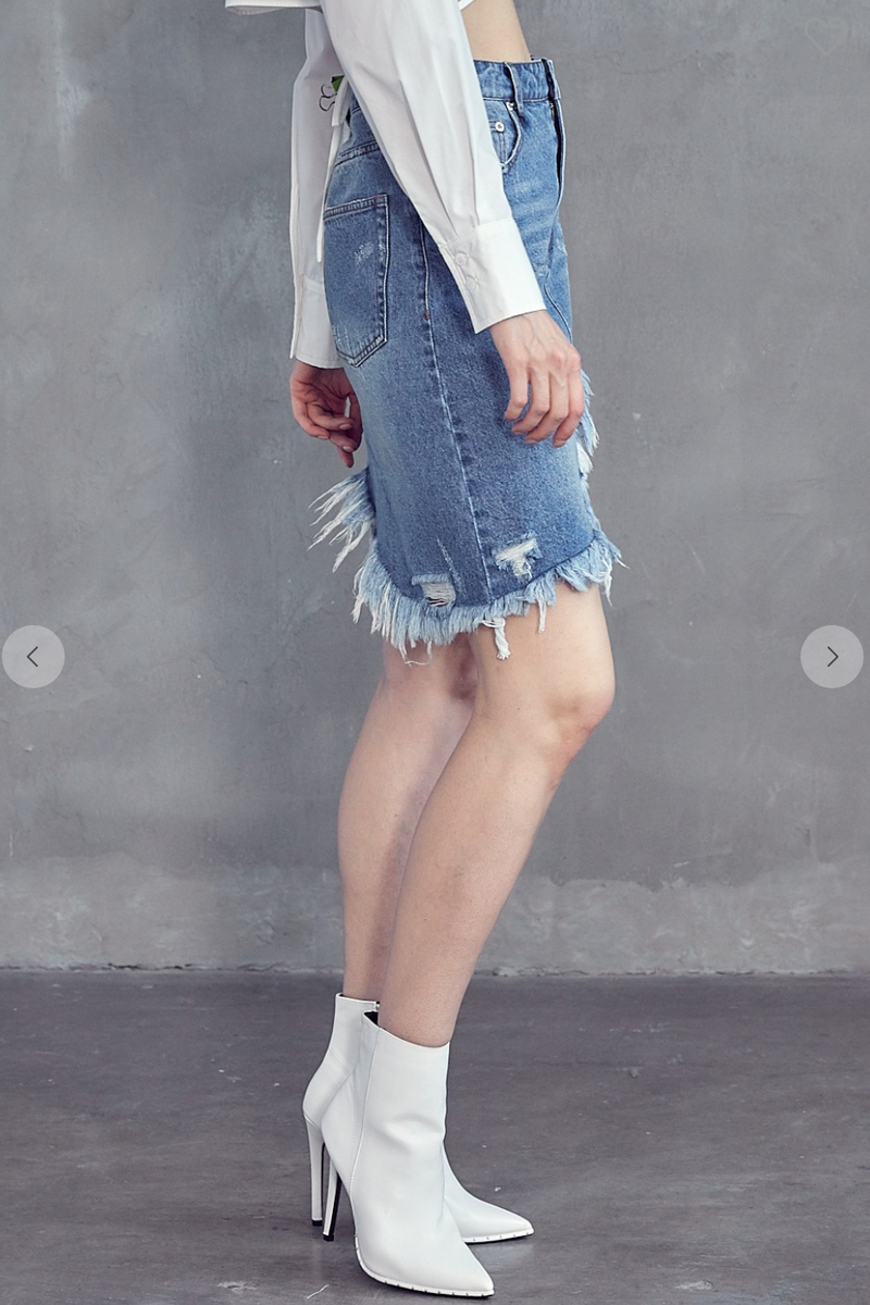 Asymmetric hem denim skirt