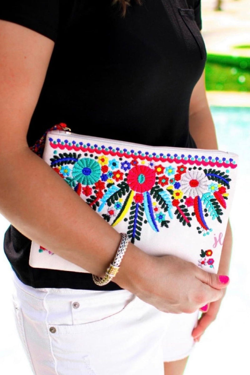 Cancun clutch